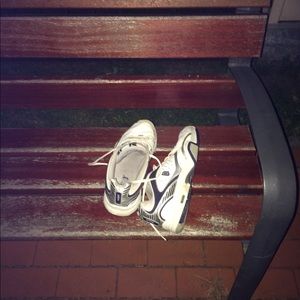 Meet your Posher, Melda